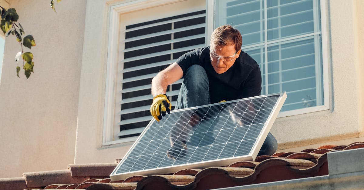 découvrez notre kit solaire complet, idéal pour fournir une énergie renouvelable et économique à votre maison. facile à installer, ce kit garantit une autonomie énergétique tout en respectant l'environnement. transformez votre façon de consommer l'énergie avec nos solutions solaires efficaces et durables.