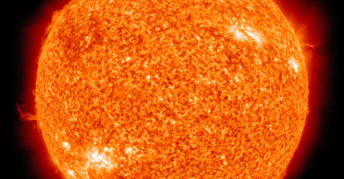explorez notre incroyable système solaire, un fascinant ensemble de planètes, lunes et astéroïdes. découvrez les merveilles de chaque corps céleste, des géantes gazeuses de jupiter aux paysages désertiques de mars, et plongez dans les mystères de l'univers.